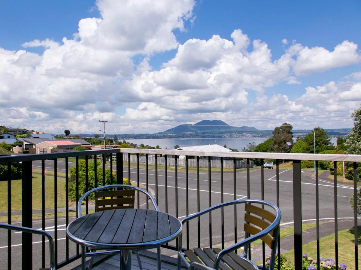 Acacia View At No 3 - Acacia Bay Holiday Home Taupo Exterior foto