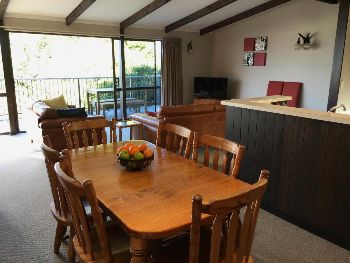 Acacia View At No 3 - Acacia Bay Holiday Home Taupo Exterior foto