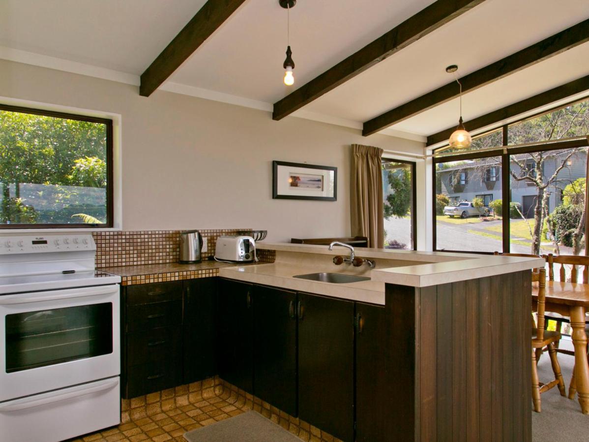 Acacia View At No 3 - Acacia Bay Holiday Home Taupo Exterior foto