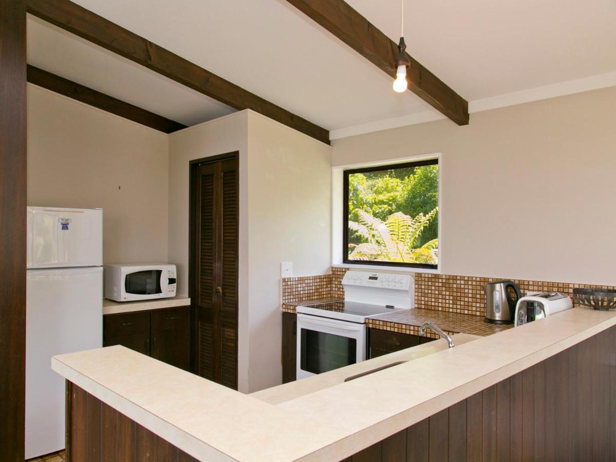 Acacia View At No 3 - Acacia Bay Holiday Home Taupo Exterior foto